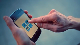 V-Charge Mobile App Interface